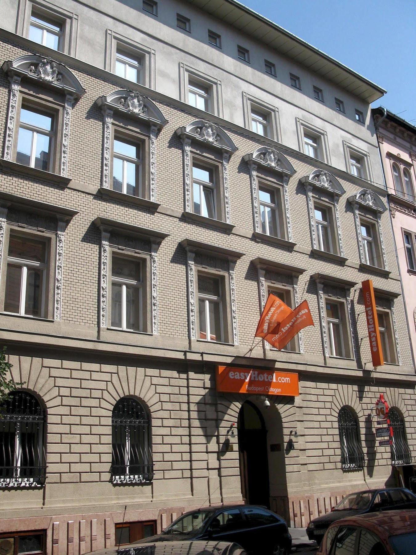 Easyhotel Budapest Oktogon Exteriér fotografie